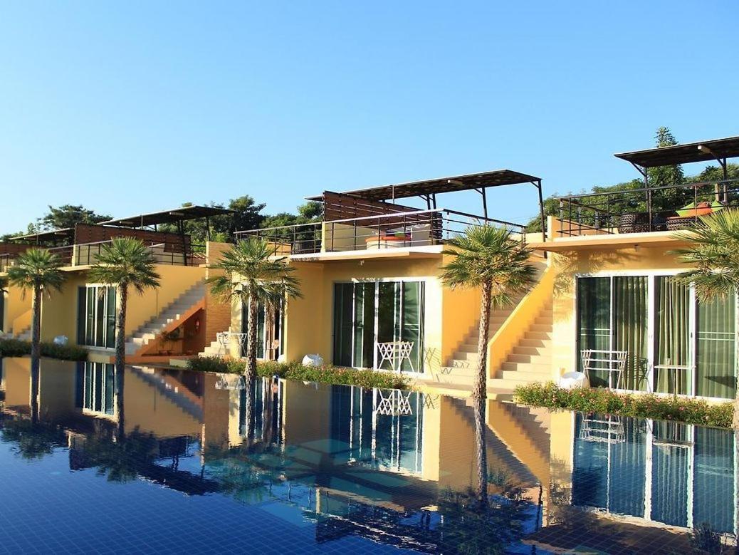 Bangkok.Grand.Resort Банг Бо Экстерьер фото