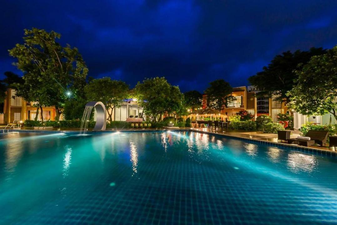 Bangkok.Grand.Resort Банг Бо Экстерьер фото