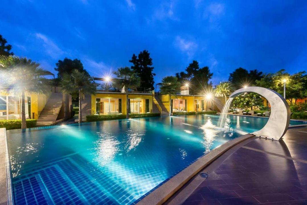 Bangkok.Grand.Resort Банг Бо Экстерьер фото